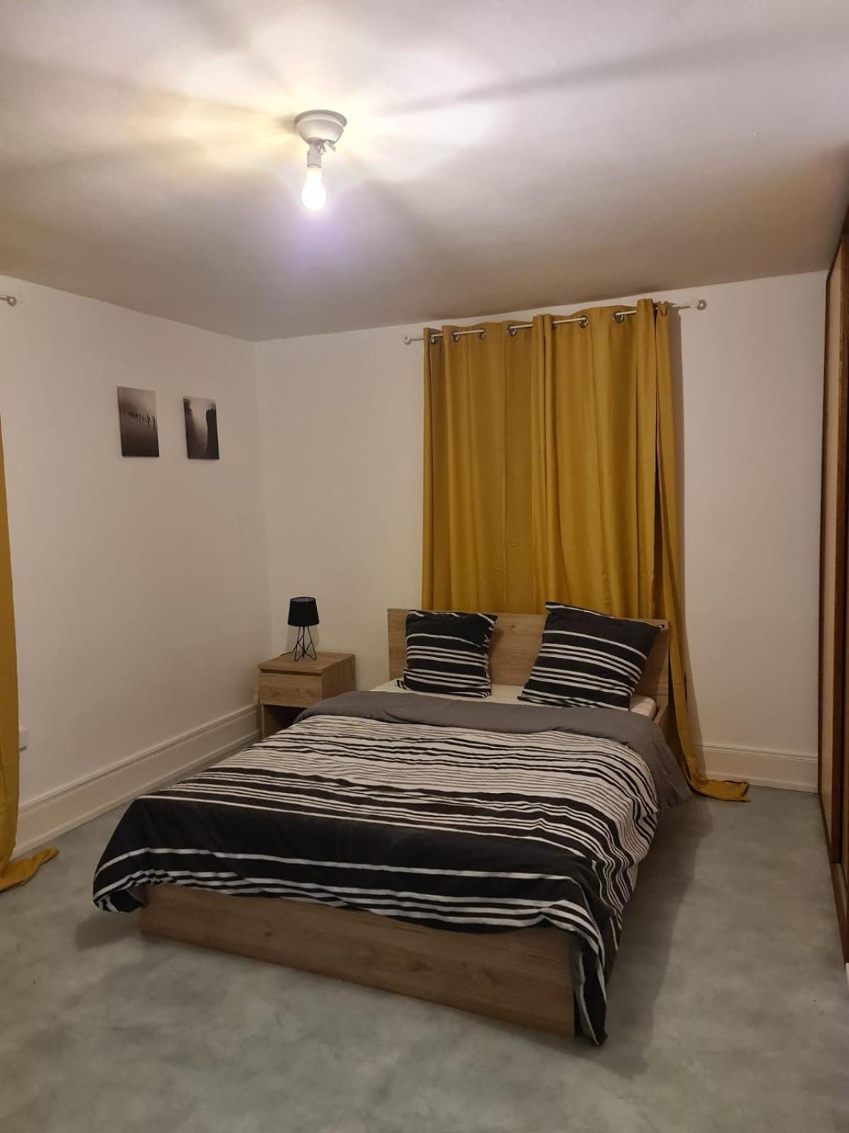 3 Renove Et Spacieux, Entierement Meuble *