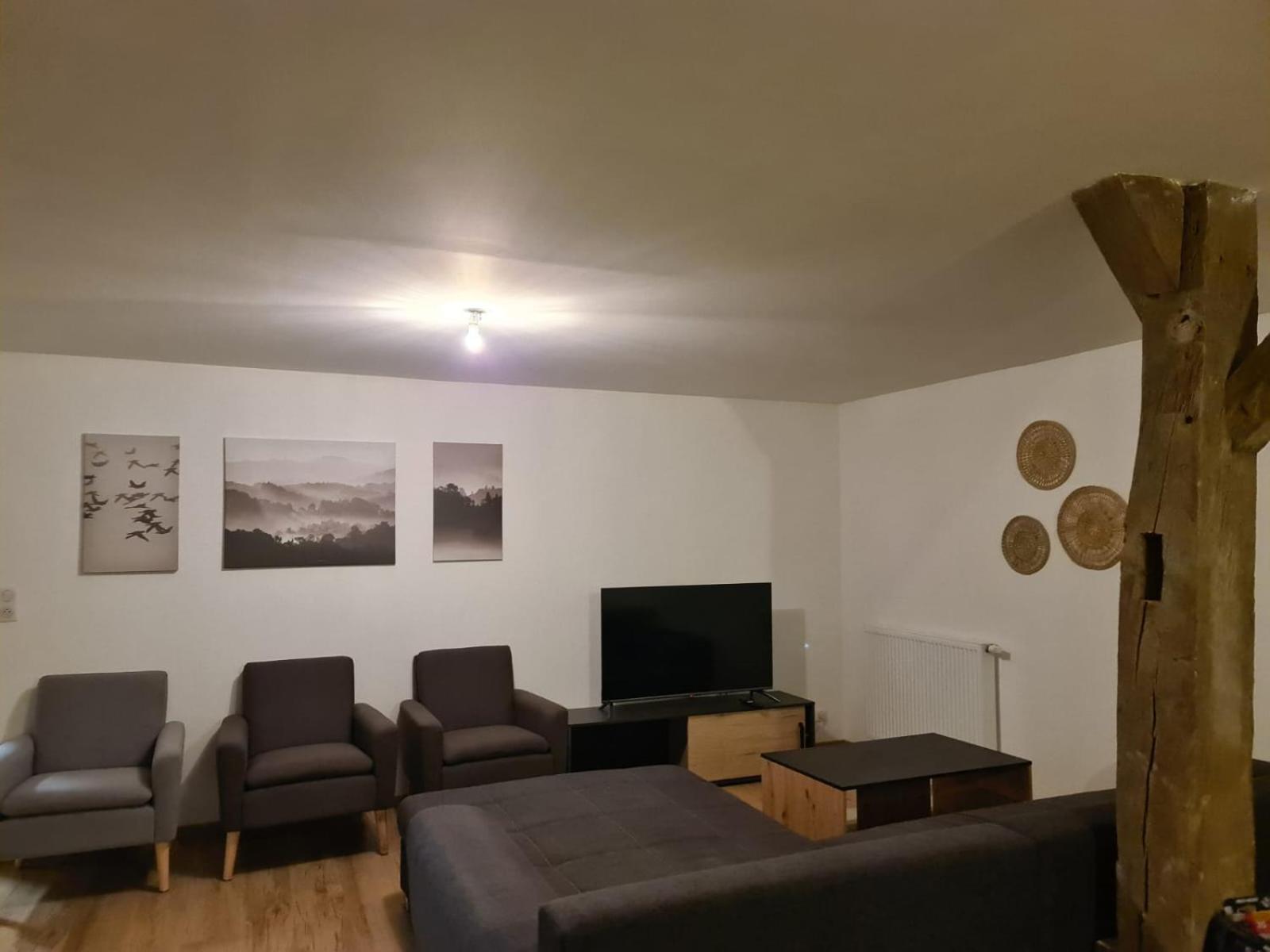 3 Renove Et Spacieux, Entierement Meuble Apartamento